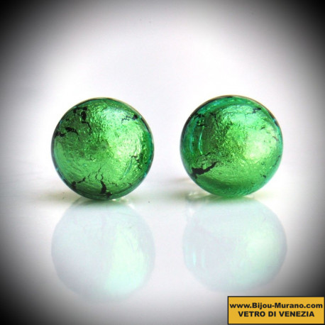 Boucles d'oreilles boutons vertes clou en veritable verre de murano de venise
