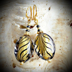 Fenice Black and Gold Olive – Earrings in Genuine Gold with Multicolored Murano Glass Beads from Venice