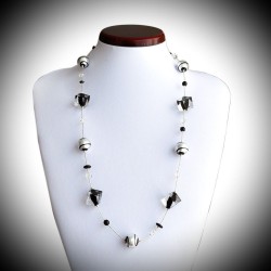 Tango collier perles cube noir en verre de murano de venise